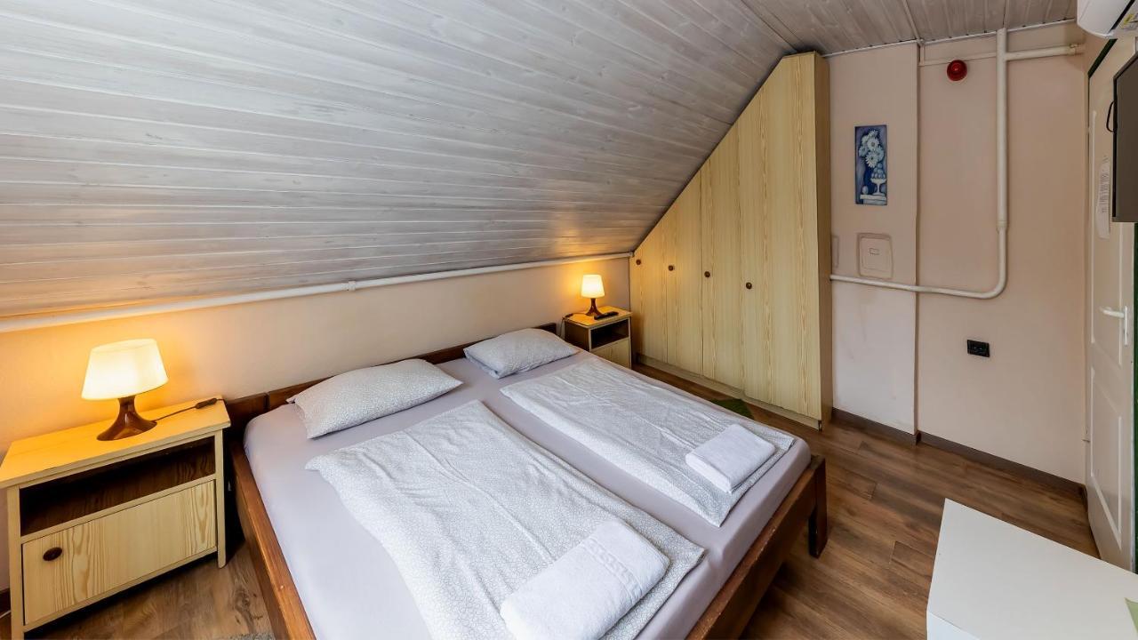 Csillagtura Panzio Bed & Breakfast Eğri Dış mekan fotoğraf